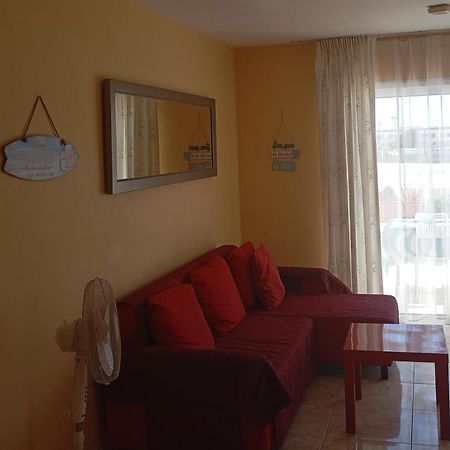 Sunny Self-Catering Apartment Costa Teguise, Lanzarote, Spain Eksteriør billede