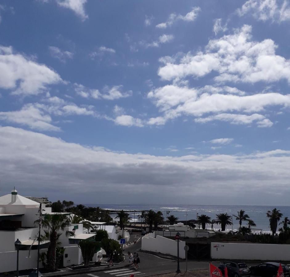 Sunny Self-Catering Apartment Costa Teguise, Lanzarote, Spain Eksteriør billede