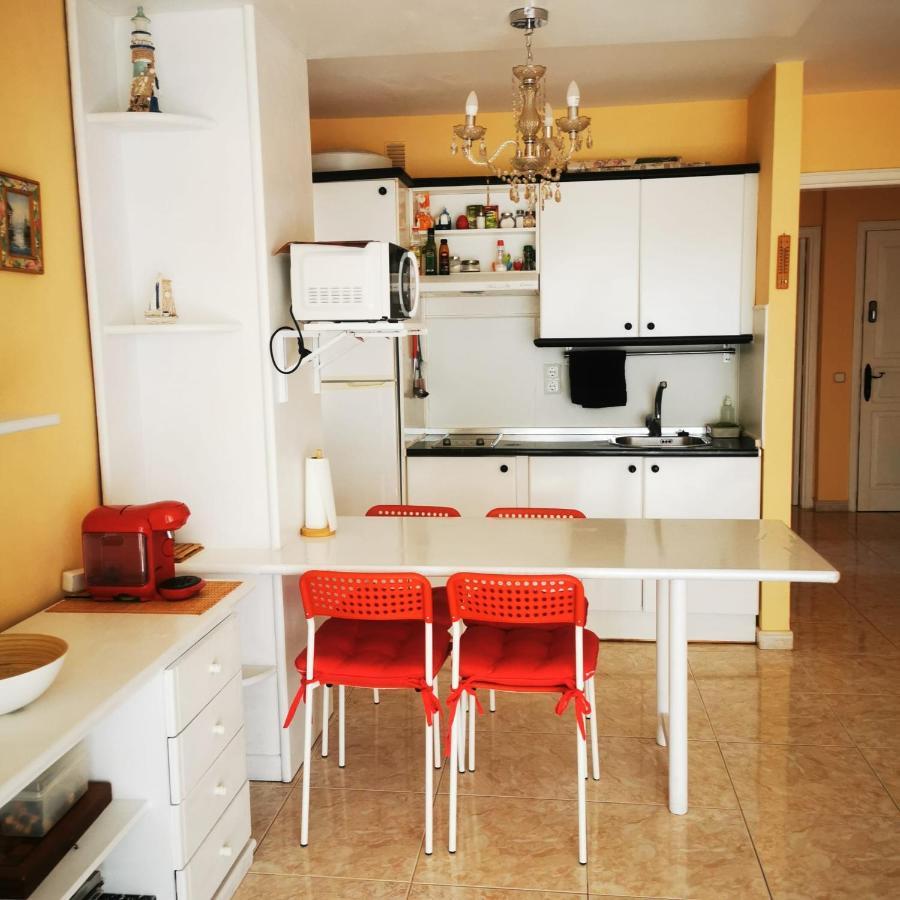 Sunny Self-Catering Apartment Costa Teguise, Lanzarote, Spain Eksteriør billede